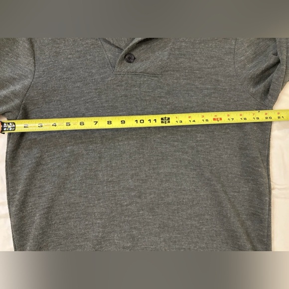 Banana Republic Men's Sz Med. Preppy Casual Charcoal Button Shawl Collar Sweater - Picture 9 of 9